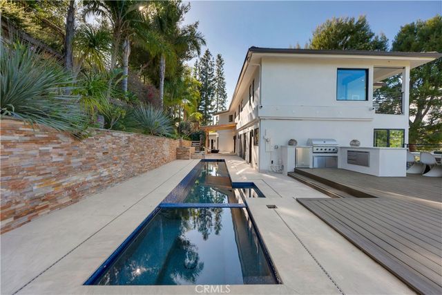 4032 Rogen Drive, Encino, CA 91436