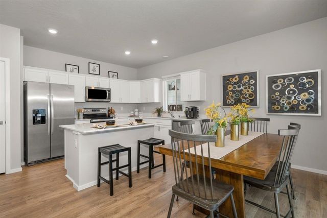 3108 N Glenrose Rd, Spokane, WA 99217