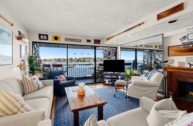 41 Wharf Patth 41, Marblehead, MA 01945