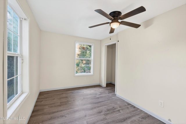 1505 R Dixie Avenue, Gulfport, MS 39501