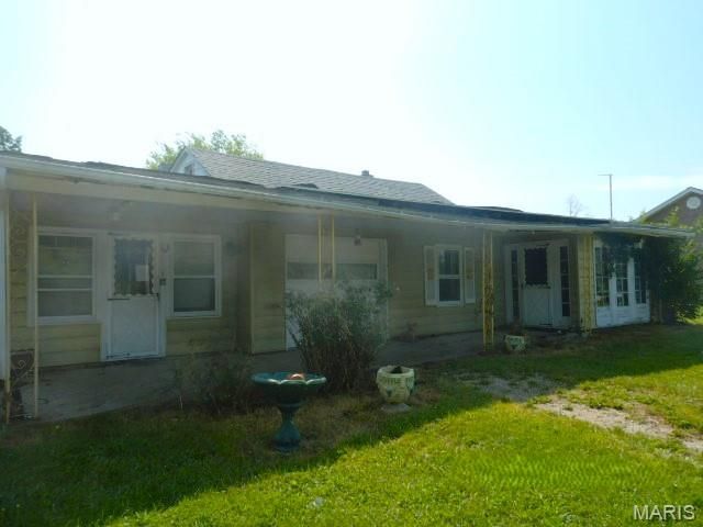 6748 Old State Route 21, Barnhart, MO 63012