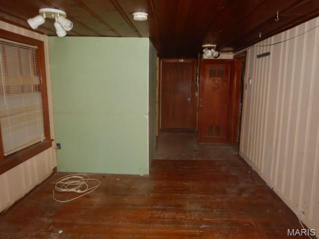 6748 Old State Route 21, Barnhart, MO 63012