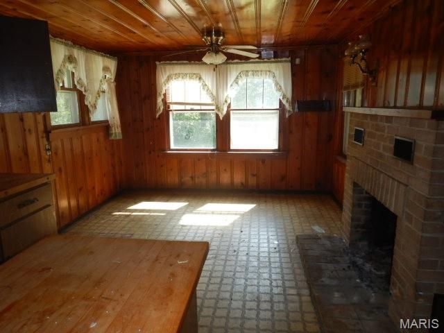 6748 Old State Route 21, Barnhart, MO 63012