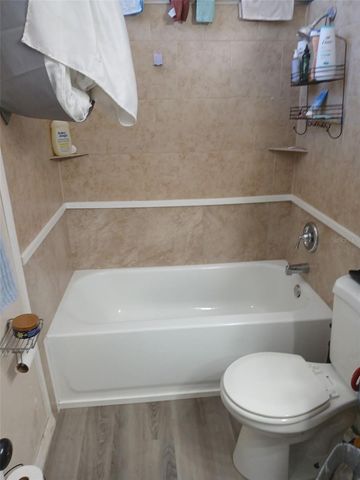 6260 LANDOVER TERRACE, North Port, FL 34287