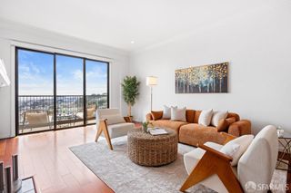 945 Corbett Avenue 206, San Francisco, CA 94131