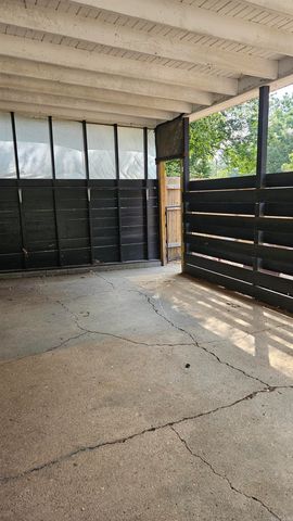 619 W 2Nd St, Rector, AR 72461