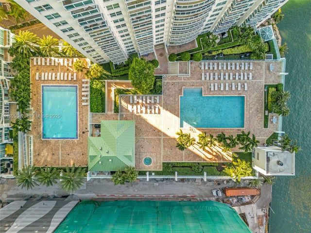 31 SE 5th St 4314, Miami, FL 33131