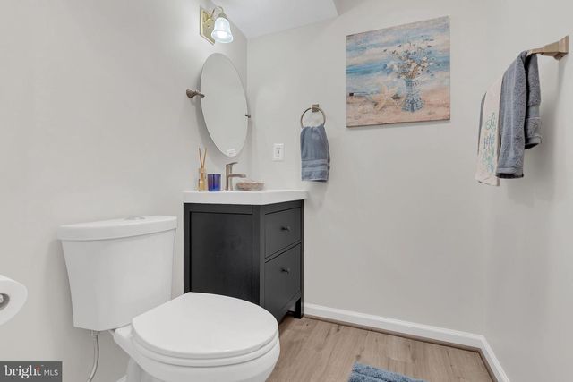 8271 RAINDROP WAY, Springfield, VA 22153