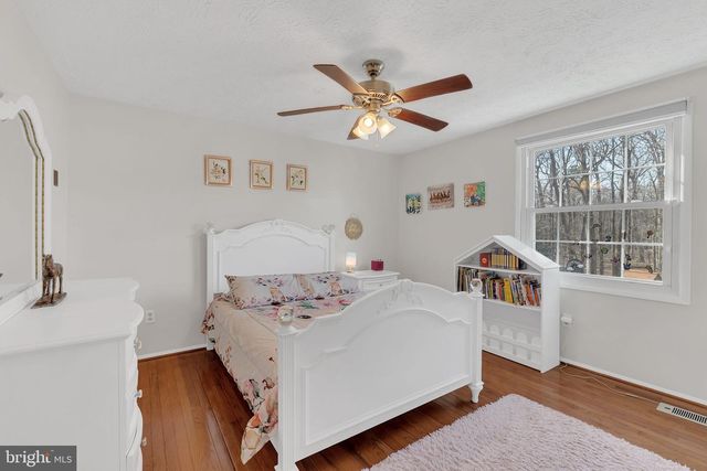 8271 RAINDROP WAY, Springfield, VA 22153