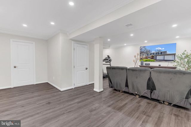 8271 RAINDROP WAY, Springfield, VA 22153