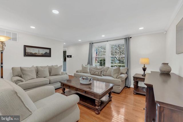 8271 RAINDROP WAY, Springfield, VA 22153