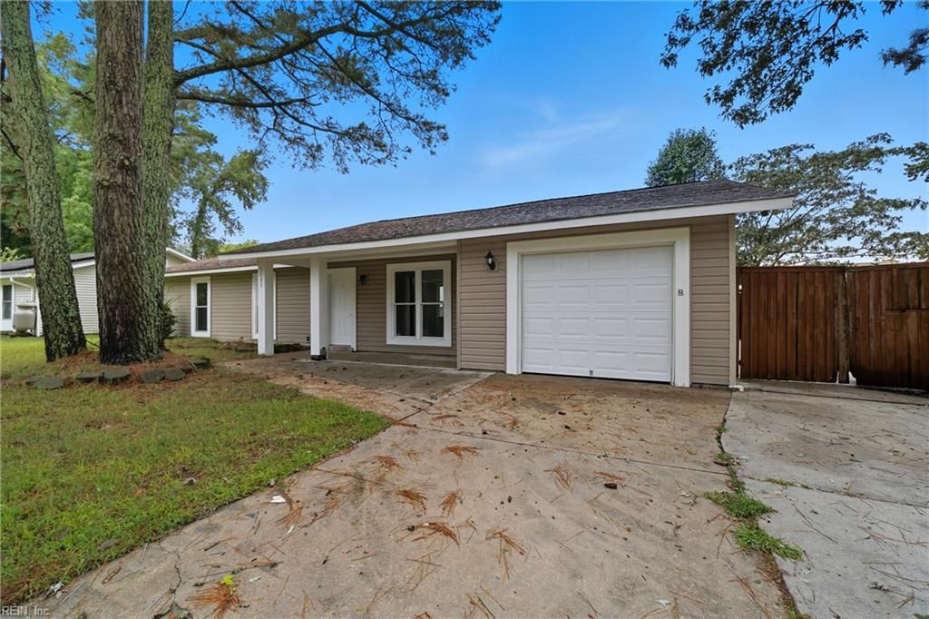 1909 Dannemora DR, Virginia Beach, VA 23453