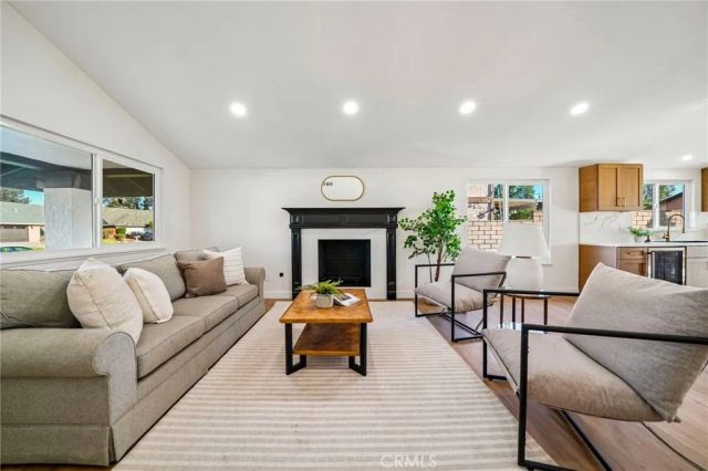 12361 Lime, Chino, CA 91710