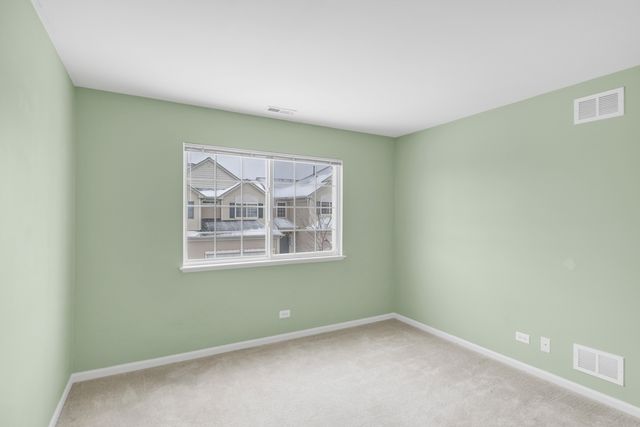 573 Telluride Drive, Gilberts, IL 60136