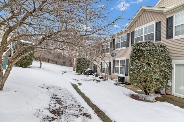 573 Telluride Drive, Gilberts, IL 60136