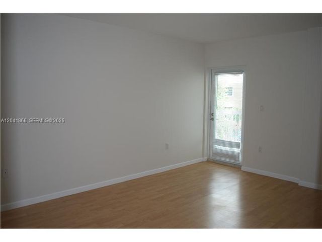 2740 SW 28th Terrace 207, Miami, FL 33133