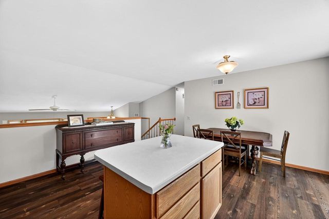 6217 Adobe Way, Madison, WI 53719