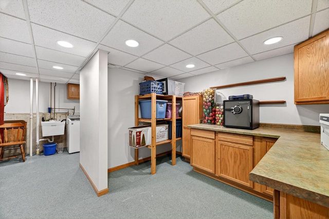 6217 Adobe Way, Madison, WI 53719