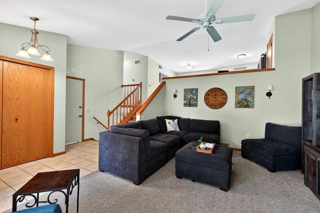 6217 Adobe Way, Madison, WI 53719