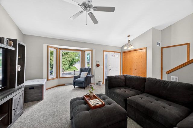 6217 Adobe Way, Madison, WI 53719
