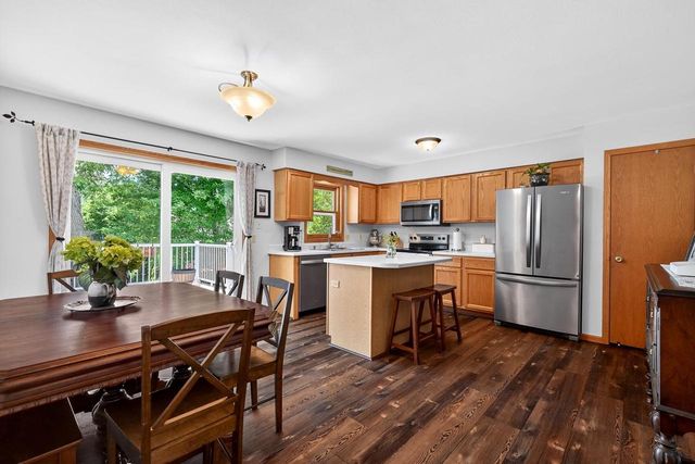 6217 Adobe Way, Madison, WI 53719