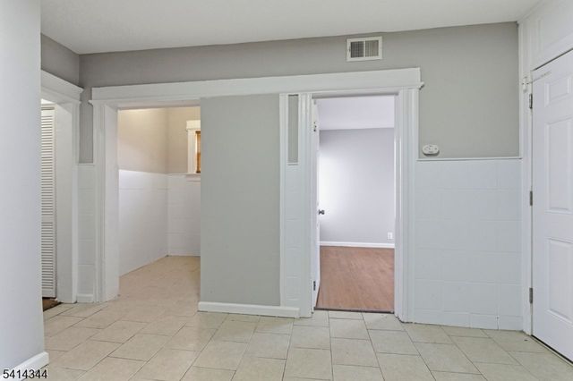 76 Halstead St, Newark City, NJ 07106