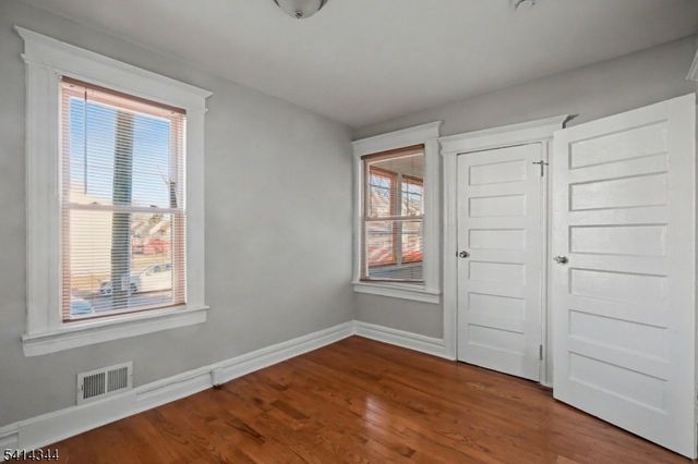 76 Halstead St, Newark City, NJ 07106