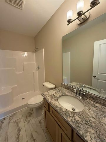 1079 Camellia Circle 33, Howell, MI 48843