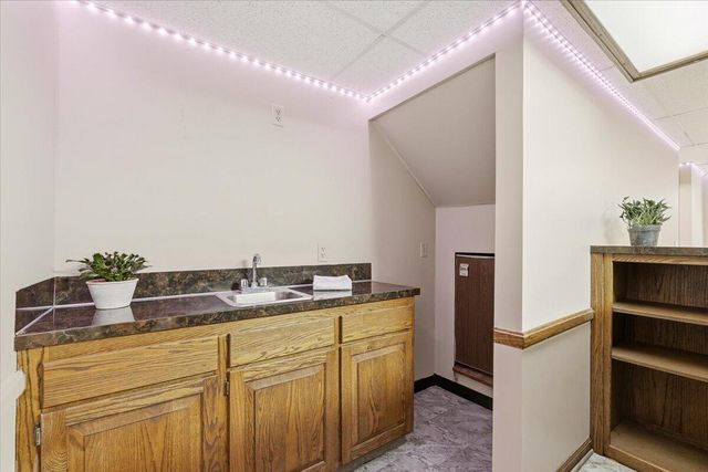 2526 N 130TH Street, Omaha, NE 68164