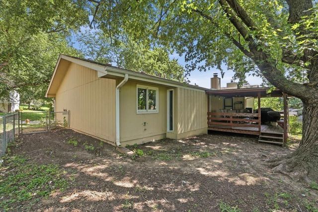2526 N 130TH Street, Omaha, NE 68164