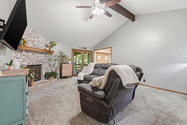 2526 N 130TH Street, Omaha, NE 68164