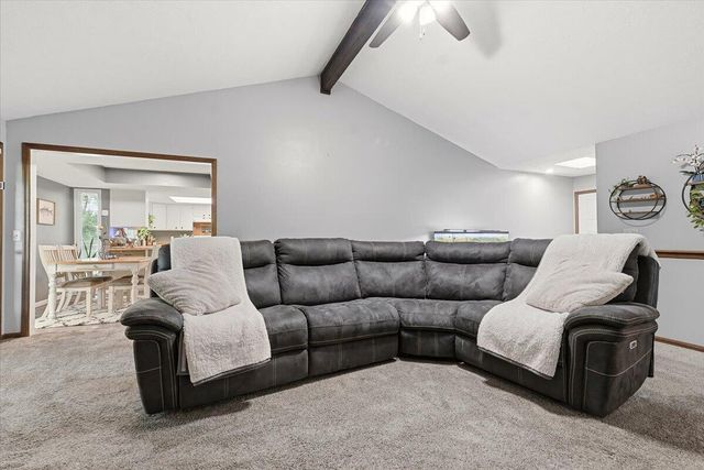 2526 N 130TH Street, Omaha, NE 68164
