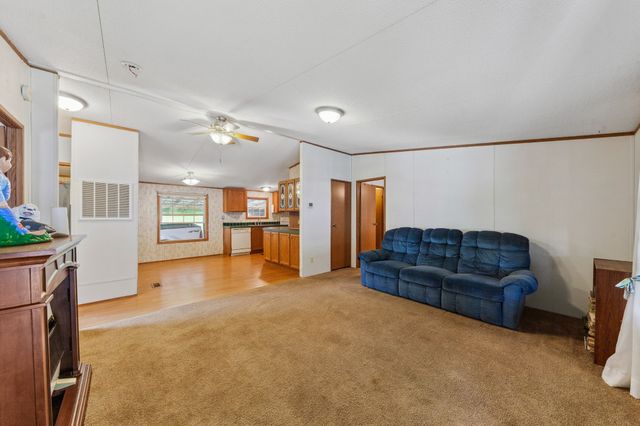 14035 Campbellsville Rd, Lynnville, TN 38472