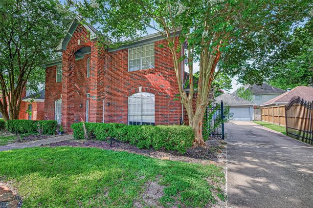 2106 Avenida La Quinta Street, Houston, TX 77077