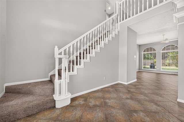 2106 Avenida La Quinta Street, Houston, TX 77077