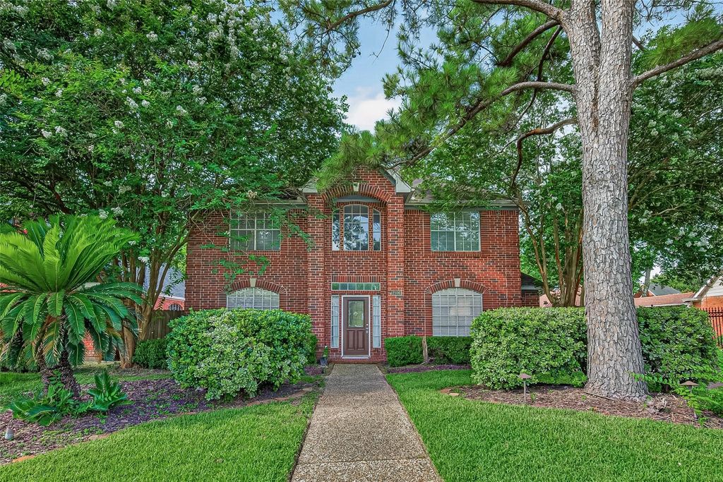 2106 Avenida La Quinta Street, Houston, TX 77077