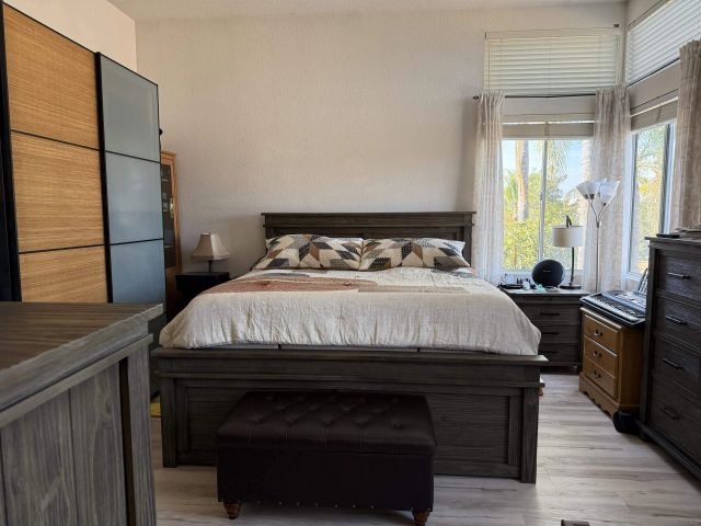 1676 W 11th Ave, Escondido, CA 92029