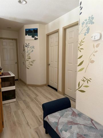 1676 W 11th Ave, Escondido, CA 92029