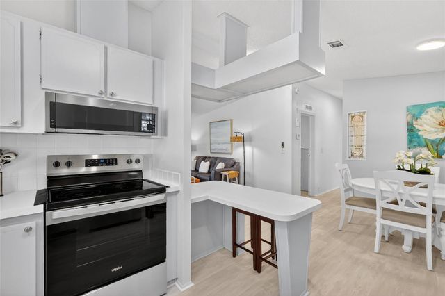 1507 E SCHWARTZ BOULEVARD, The Villages, FL 32159
