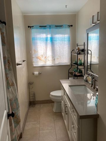 2006 Norman Way, Modesto, CA 95350