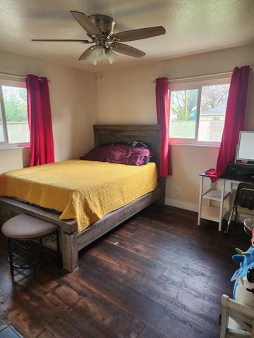 2006 Norman Way, Modesto, CA 95350