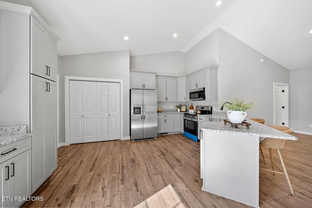 4.47 ac 523 Ferry Bend Tr, Crossville, TN 38571