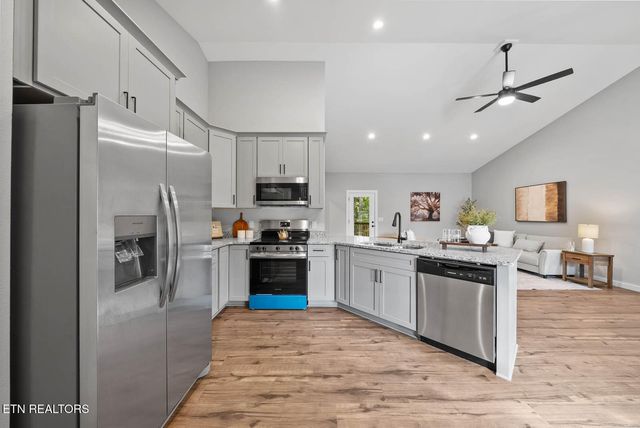 4.47 ac 523 Ferry Bend Tr, Crossville, TN 38571