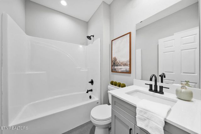 4.47 ac 523 Ferry Bend Tr, Crossville, TN 38571