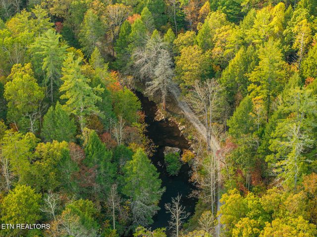 4.47 ac 523 Ferry Bend Tr, Crossville, TN 38571