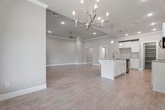 451611 Seminole, Afton, OK 74331