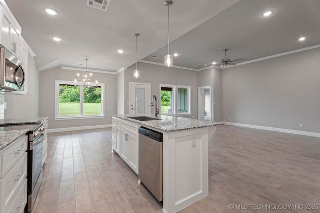 451611 Seminole, Afton, OK 74331