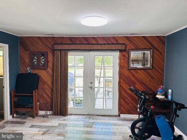 33 COUNTRY CLUB BLVD, Little Egg Harbor Twp, NJ 08087