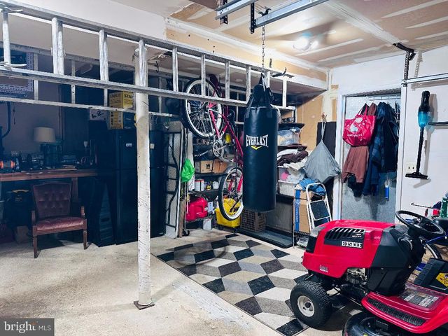 33 COUNTRY CLUB BLVD, Little Egg Harbor Twp, NJ 08087
