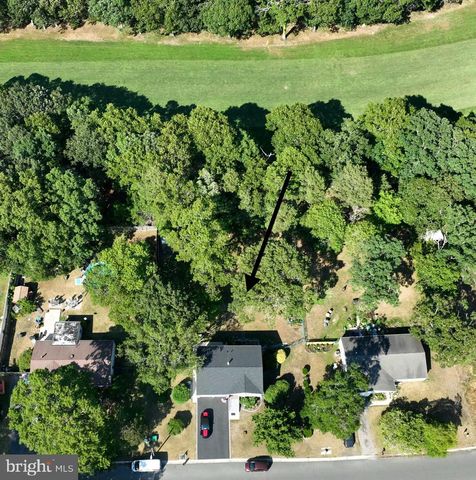33 COUNTRY CLUB BLVD, Little Egg Harbor Twp, NJ 08087